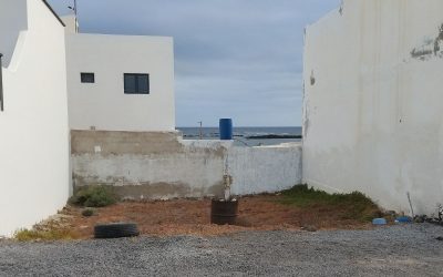 VENTA SOLAR URBANO EN ÓRZOLA (LANZAROTE)